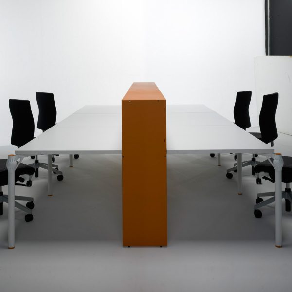 Guialmi, Layer, Meeting Table System